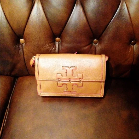 Tory Burch JessicaClutch new with tags